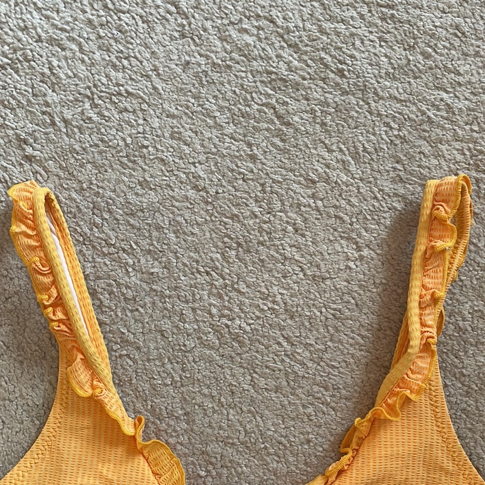 SOLID & STRIPED Yellow Ruffle Ribbed Bikini Set - Picture 8 of 9